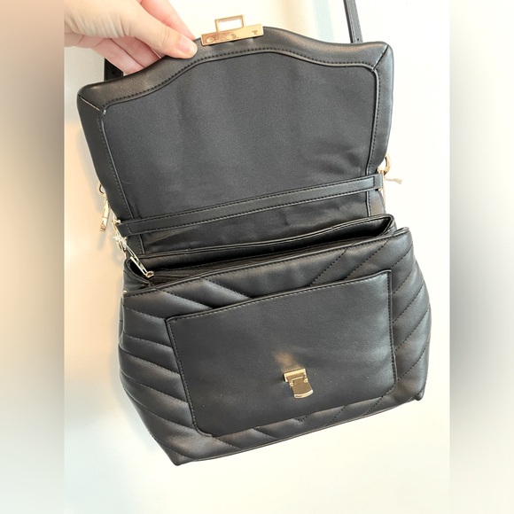 NWT A New Day Balack and Golf Hardware Purse Crossbody - Picture 6 of 8